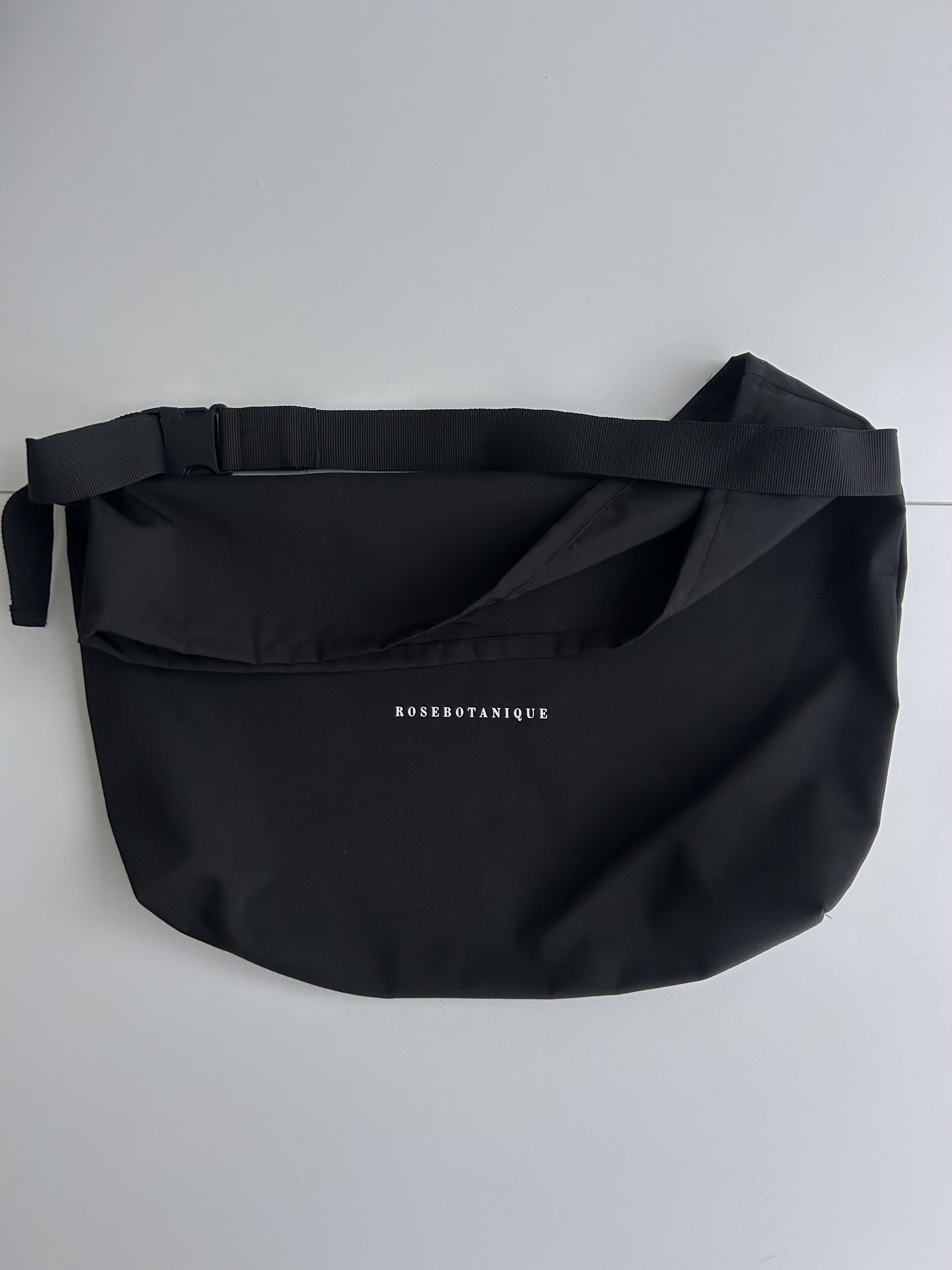 Баул · оттенок Black