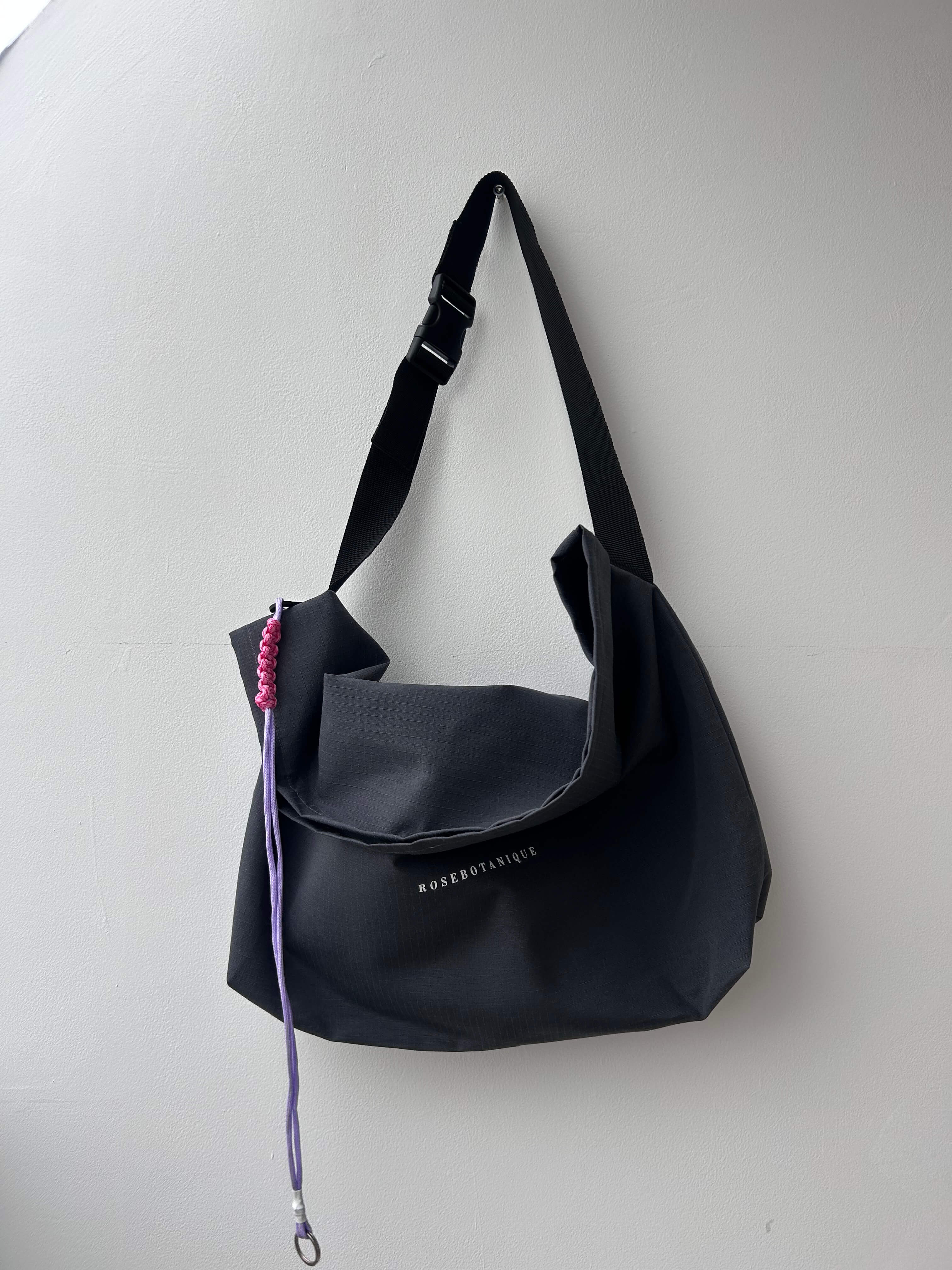 Баул · оттенок Black